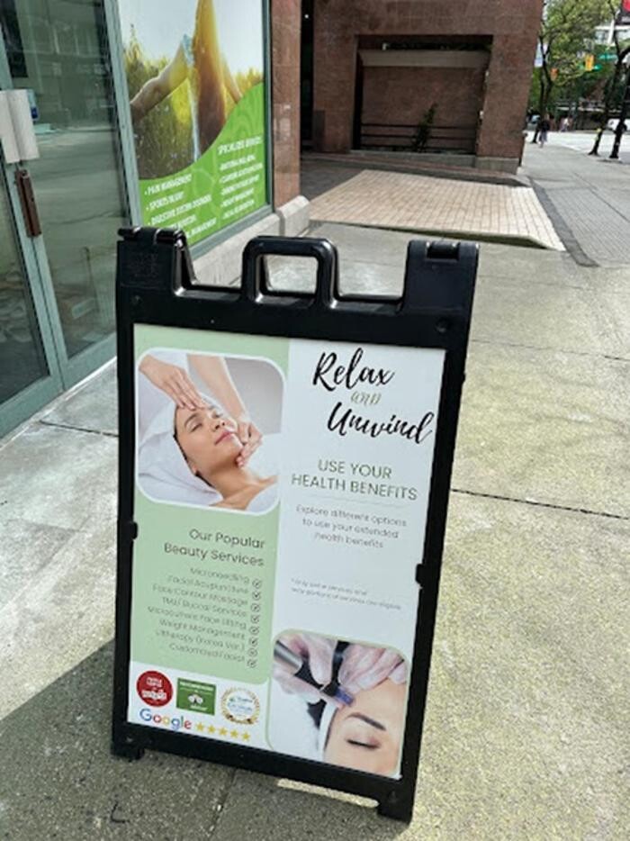 Images Yaletown Wellness Center - Hamilton