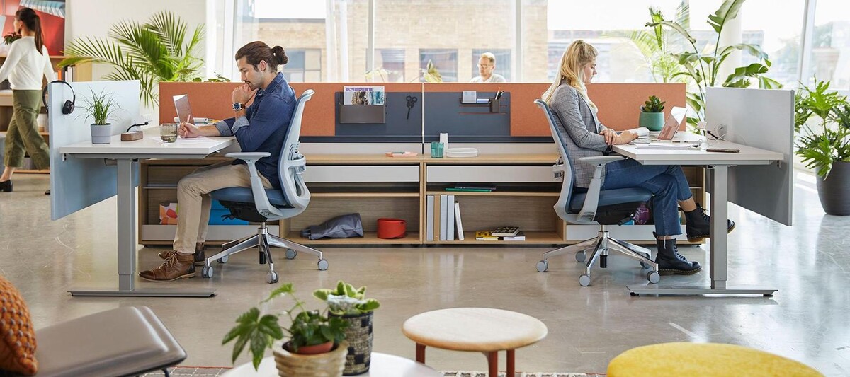 Images Consulis Environnement de bureau