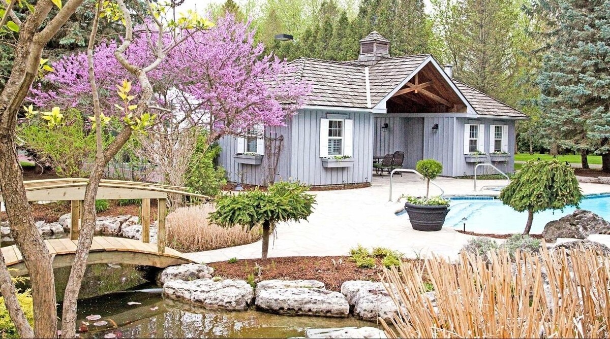 Images Roseville Estate