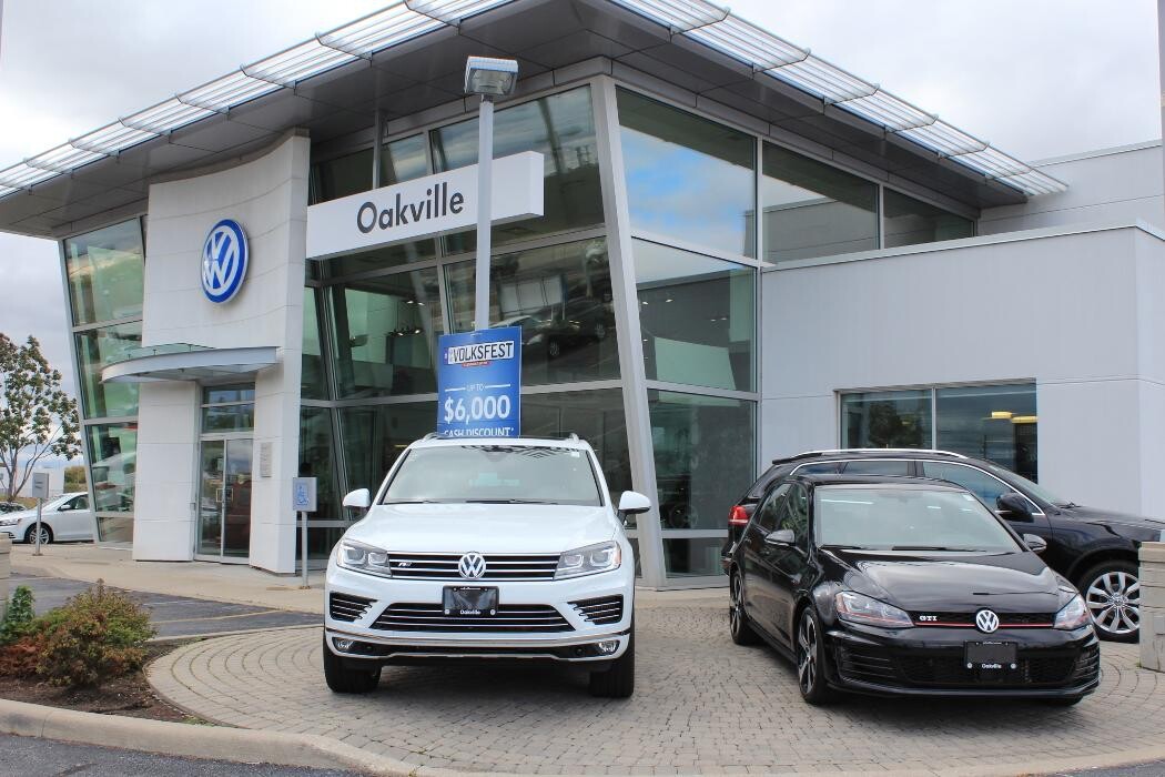 Images Oakville Volkswagen