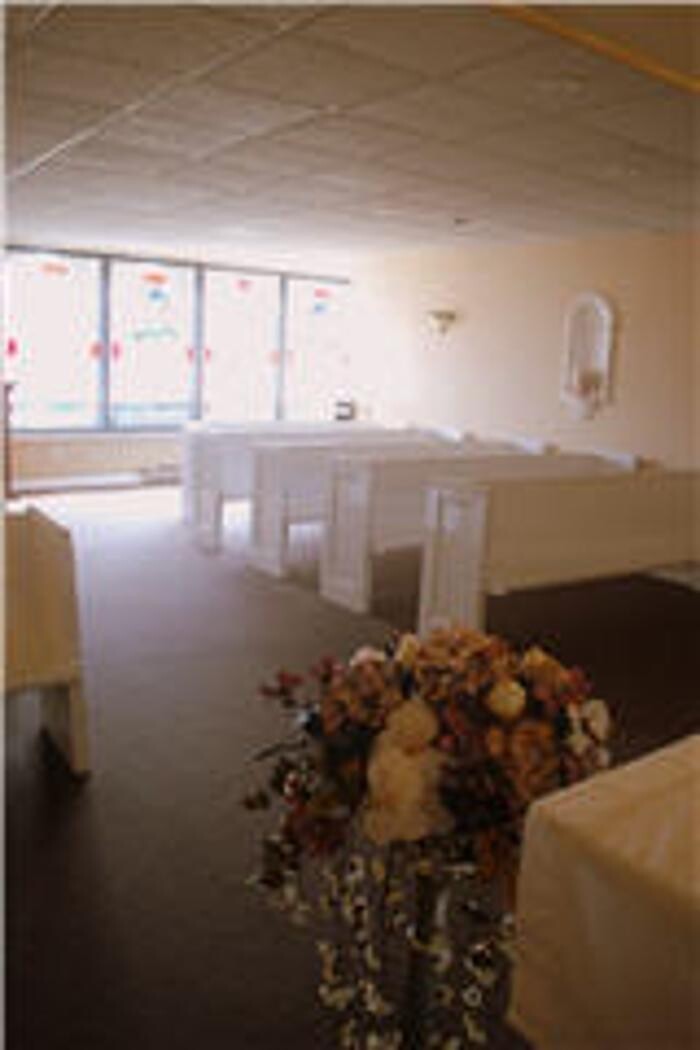 Images The Little Wedding Chapel on the Lane