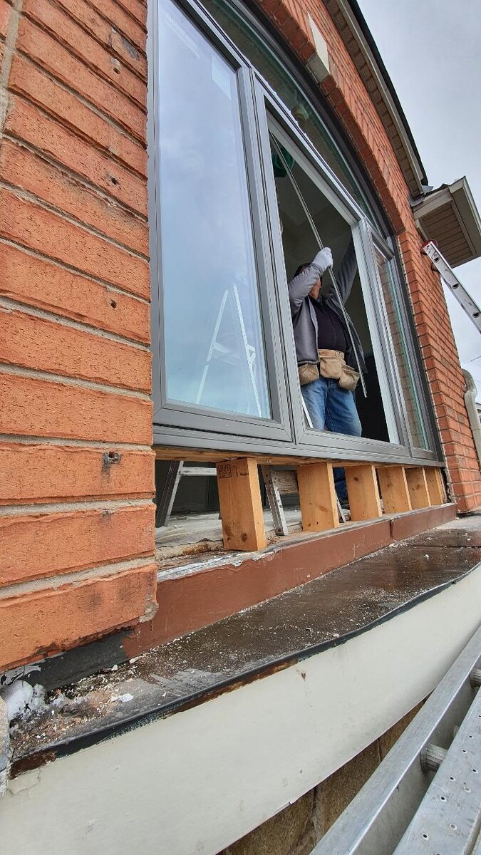 Images Oakville Windows & Doors