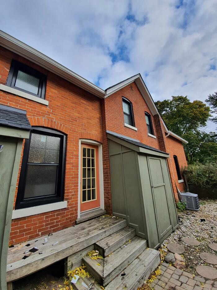 Images Oakville Windows & Doors