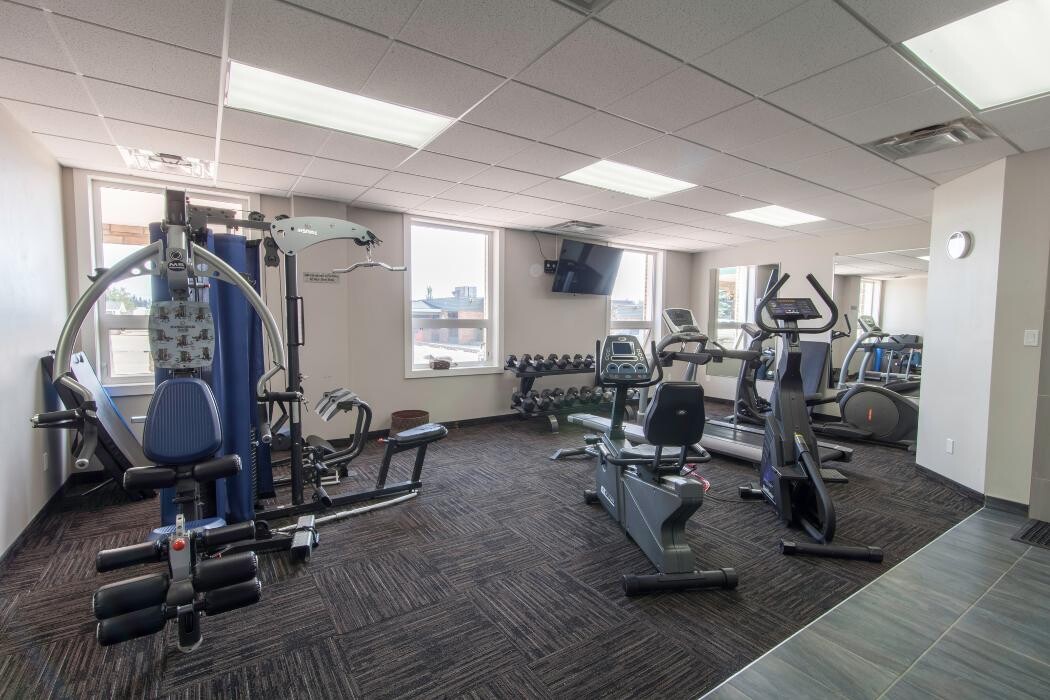 Images Guest House Inn & Suites