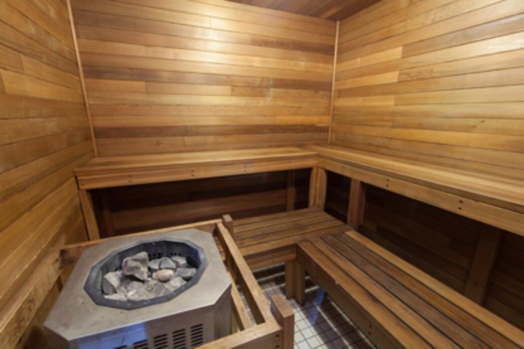 Images Guest House Inn & Suites