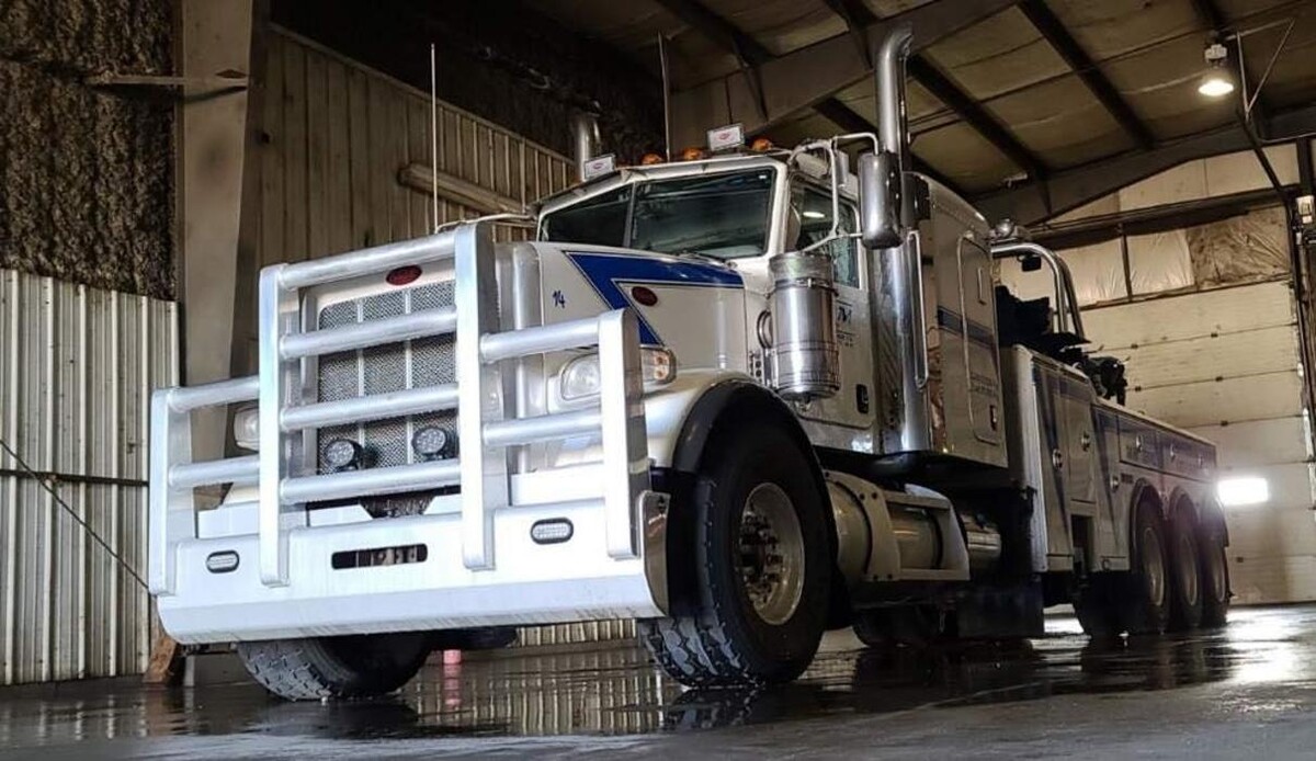 Images DRM Heavy Duty Towing & Recovery