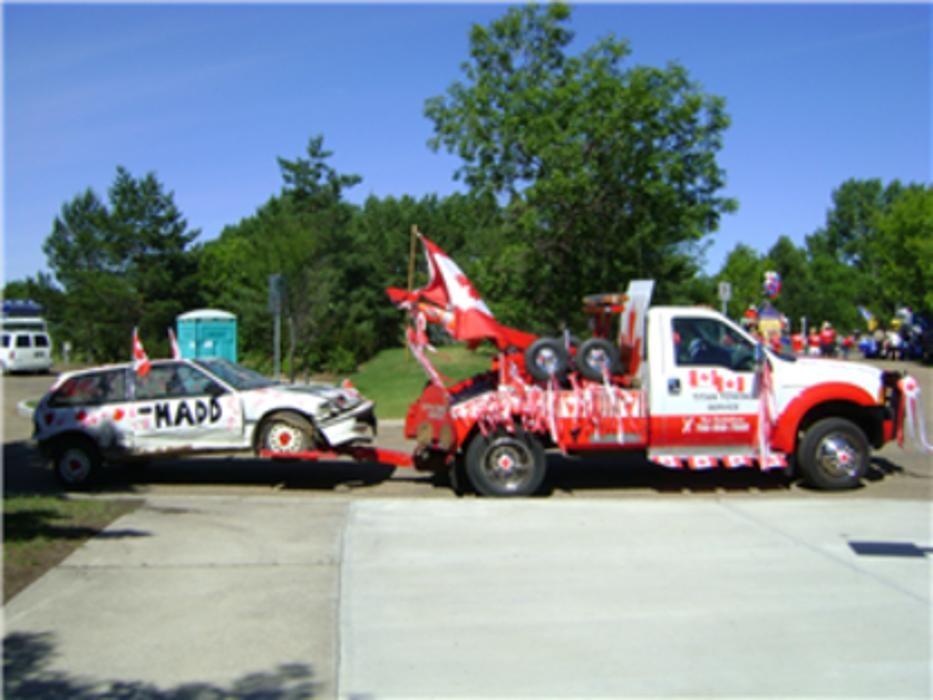 Images Titan Towing
