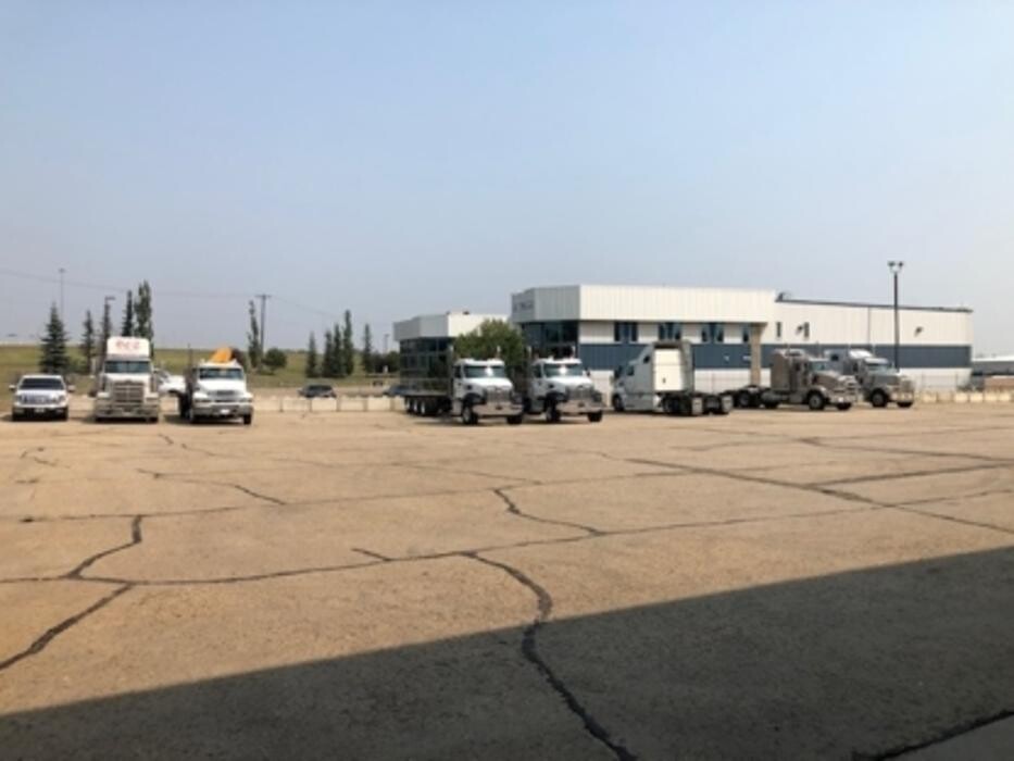 Images RJames Western Star