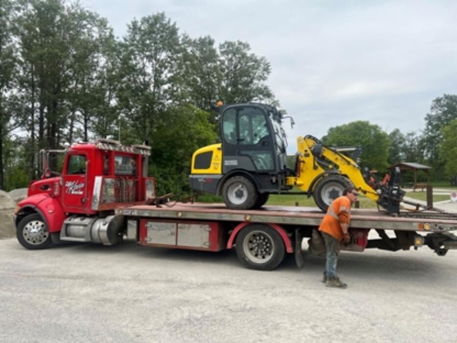 Images CJ Equipment Sales & Service