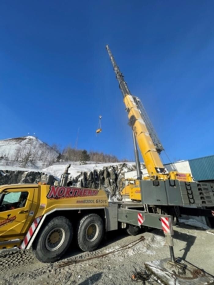 Images Northern Equipment & Crane Rentals