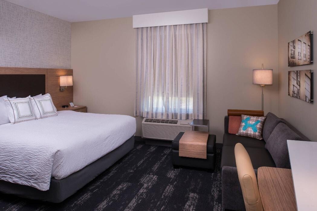Images TownePlace Suites