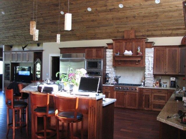 Images Black Dog Mountain Ltd