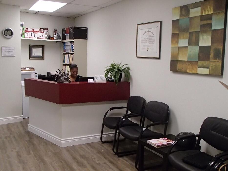 Images iWellness.ca Rehab & Wellness Clinic