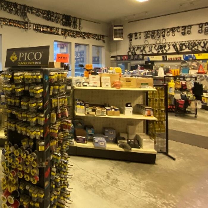 Images Kalum Tire Service Ltd