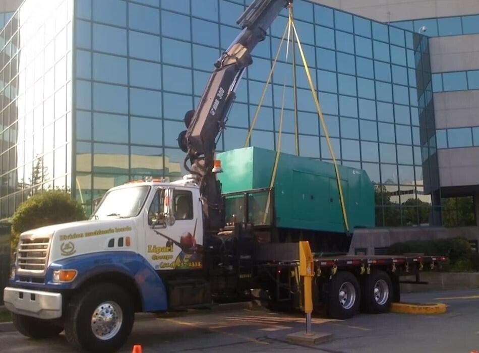 Images Groupe Lipari Déménagement de Machinerie