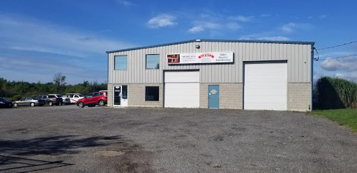 Images Yarnell Overhead Door Ltd.