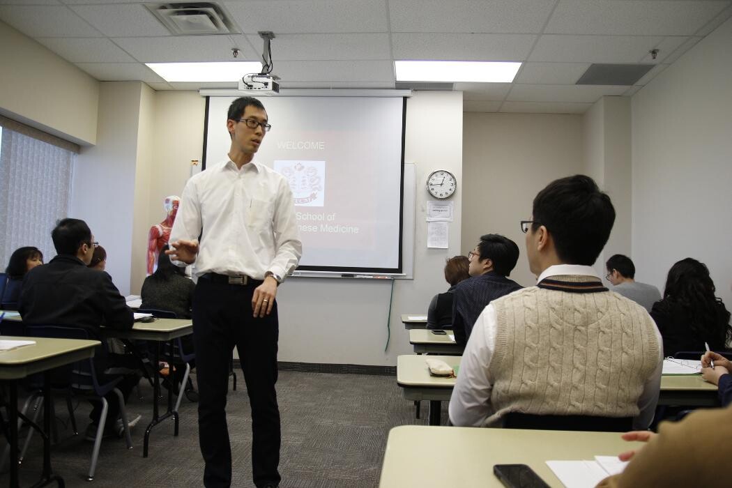 Images Toronto School of Traditional Chinese Medicine