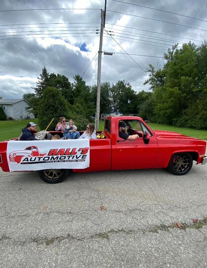 Images Hall's Automotive