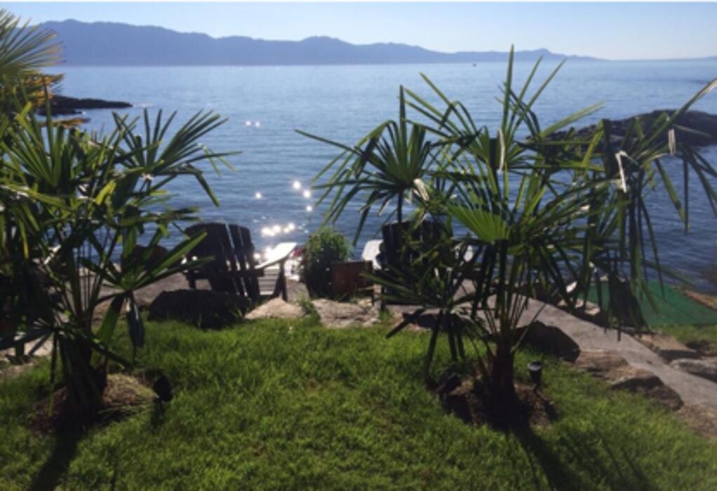 Images Burchill's B&B By The Sea