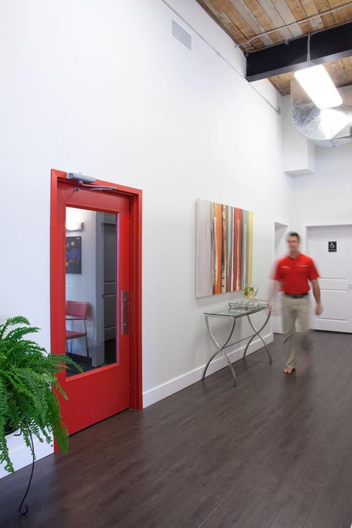 Images COMphysio + Performance Wellness