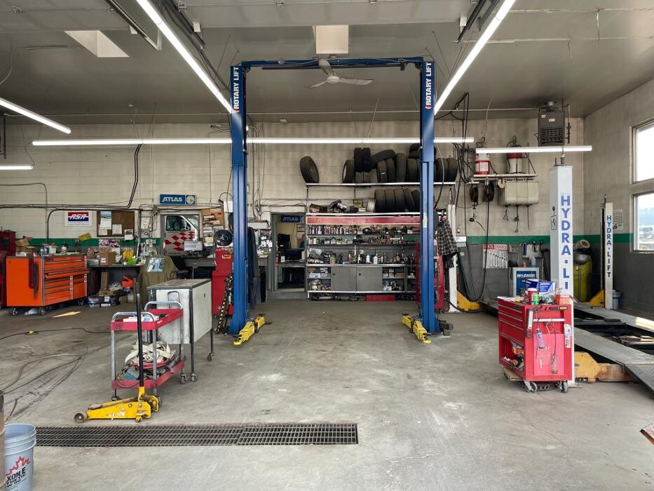 Images McGibbon's Auto & Truck Repair