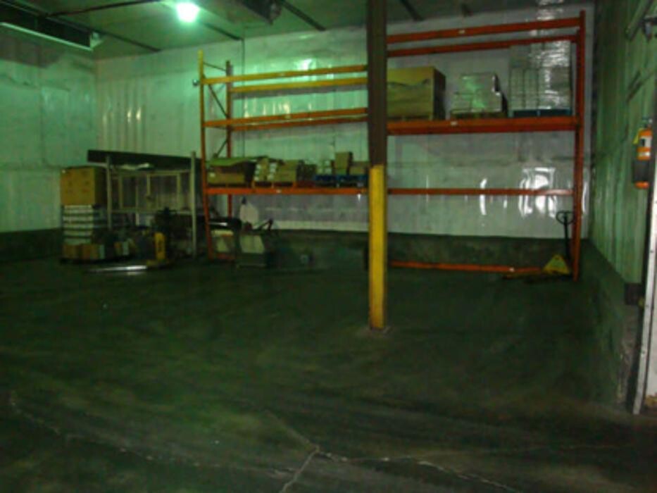 Images Simpson's Transfer & Feed Ltd