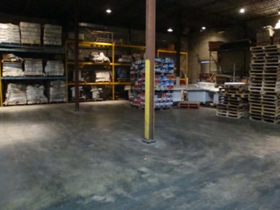 Images Simpson's Transfer & Feed Ltd