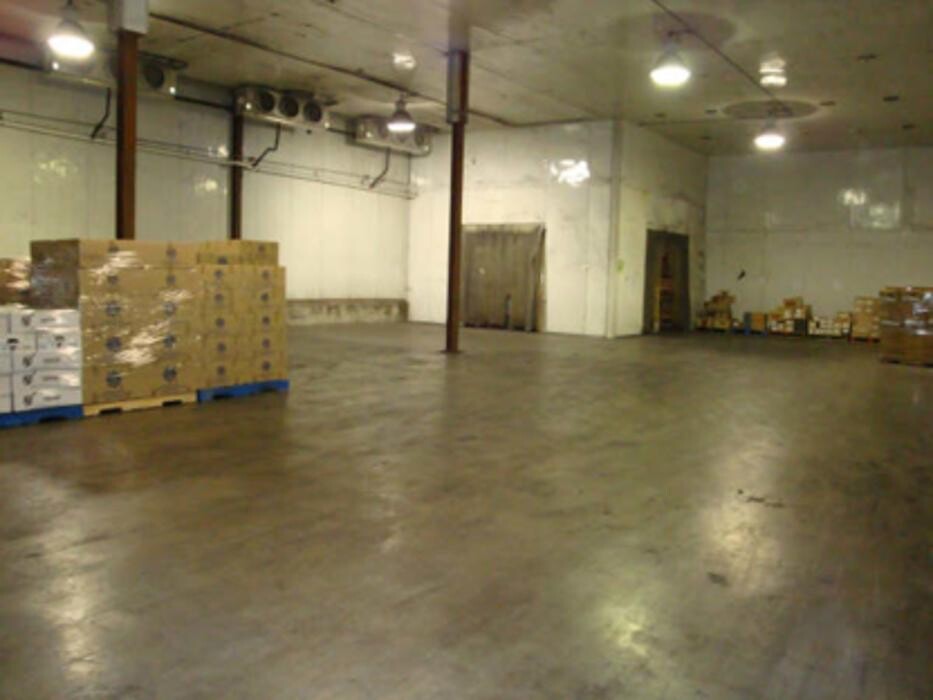 Images Simpson's Transfer & Feed Ltd