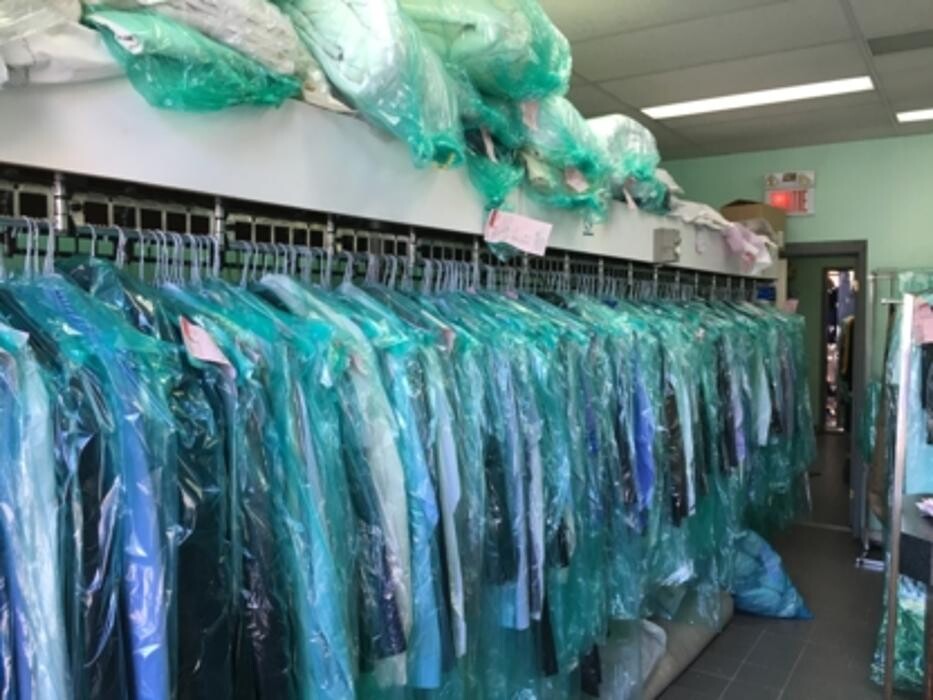 Images Nettoyeur Vert et Centre De Couture