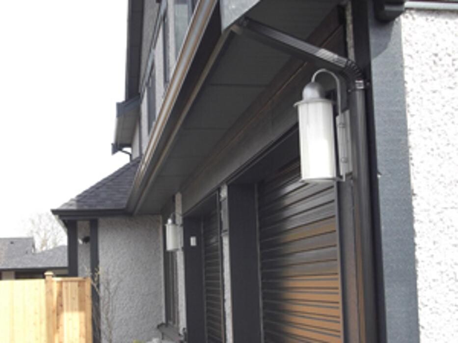 Images Busy Bee Gutter