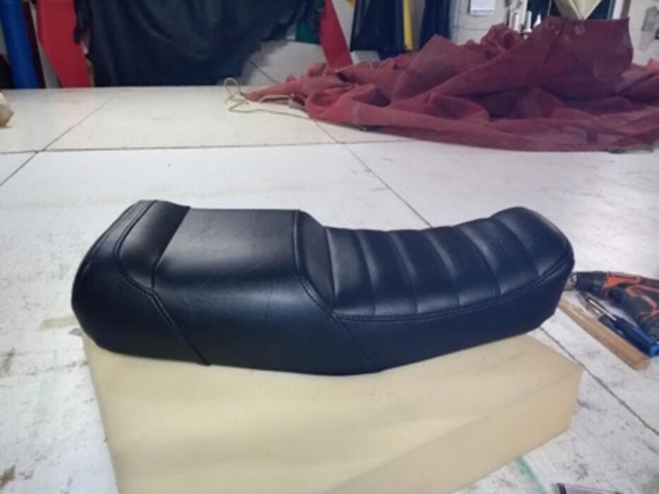 Images Maple Lane Tarp & Upholstery