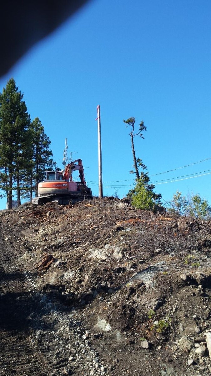 Images Anarchist Mountain Aggregates & Excavation Ltd