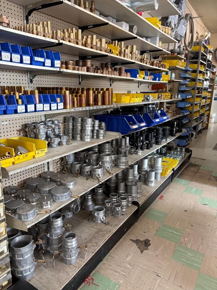 Images Farmland Supply Centre Inc