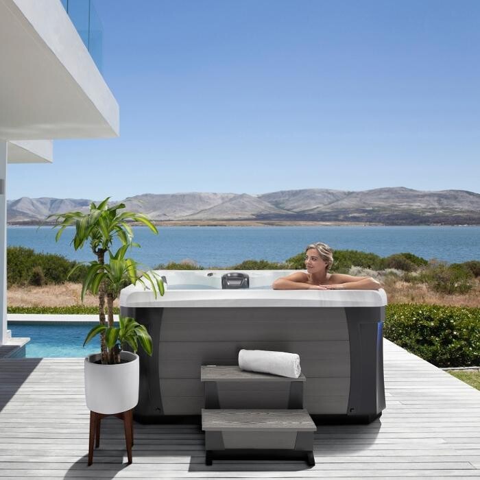 Images Washington Pools & Spas