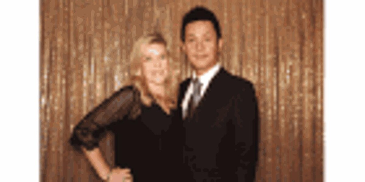 Kenny & Lori Chen Logo