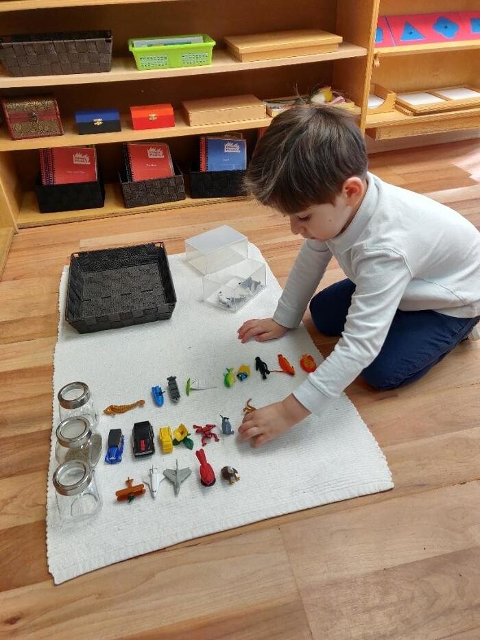 Images Grand Avenue Montessori School