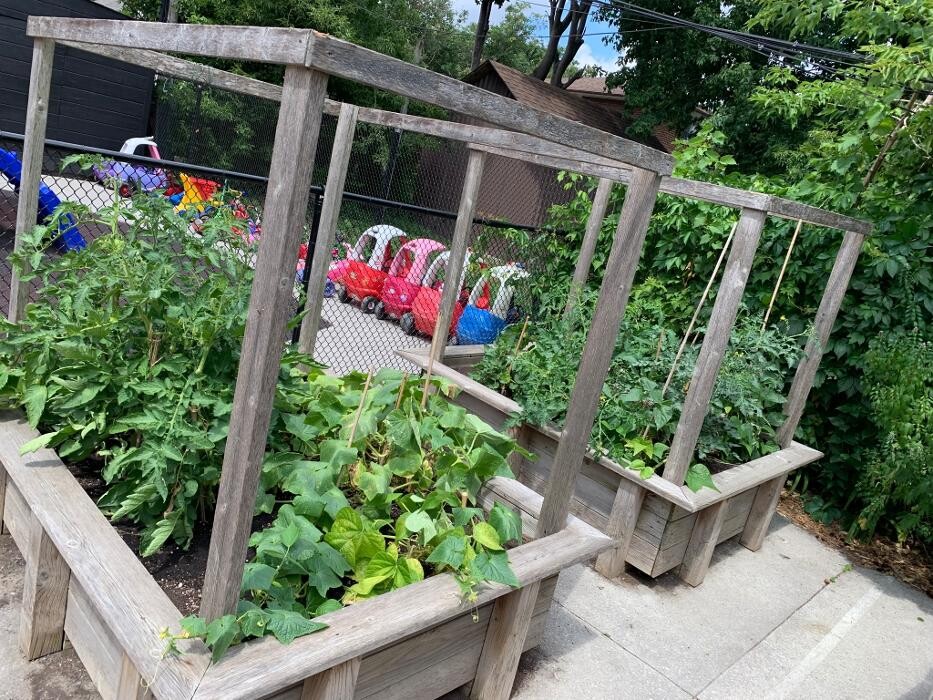 Images Grand Avenue Montessori School