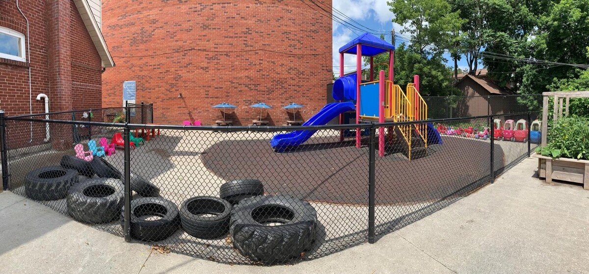 Images Grand Avenue Montessori School