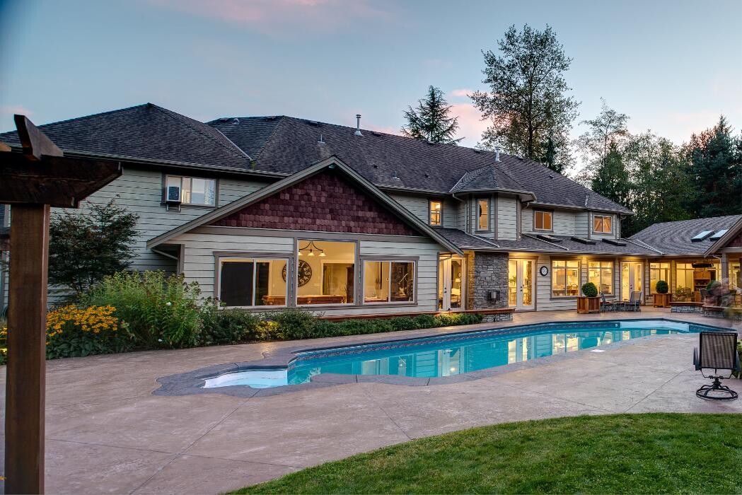 Images West Coast Dream Homes Ltd