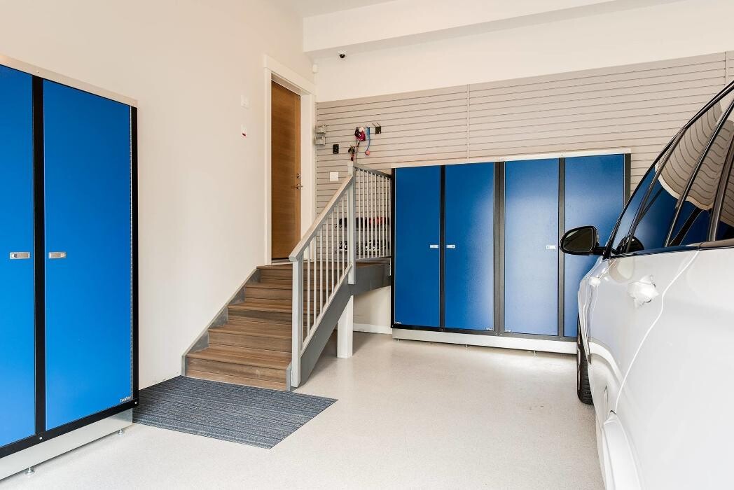 Images West Coast Dream Homes Ltd