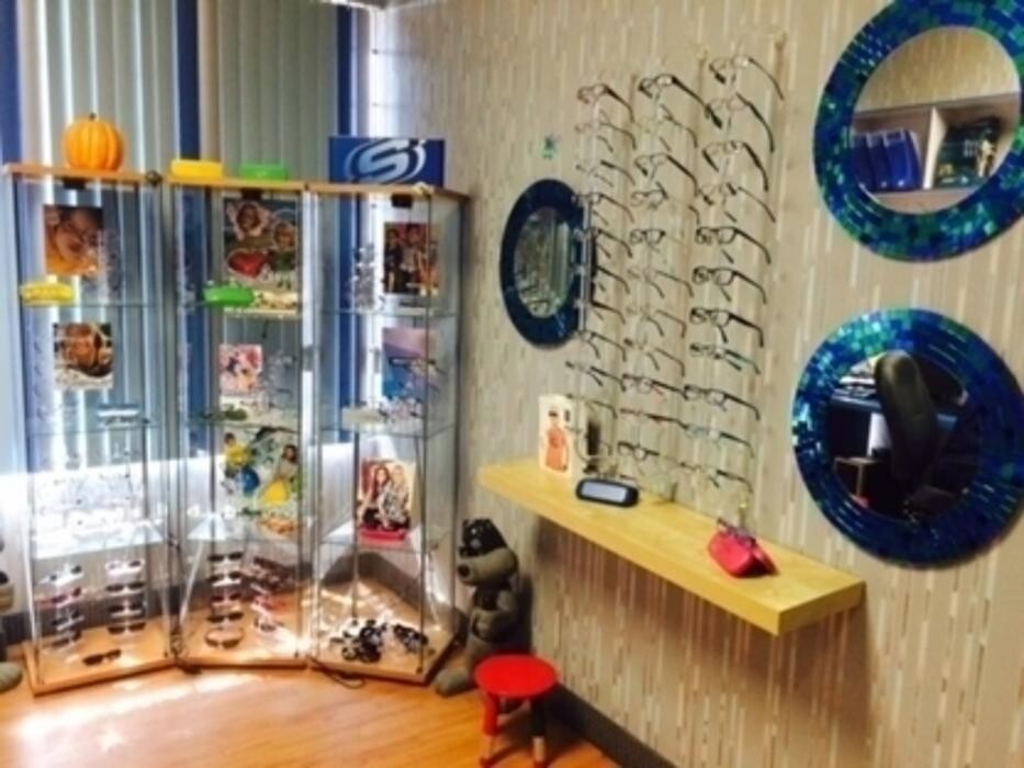Images Langley Eyecare Centre