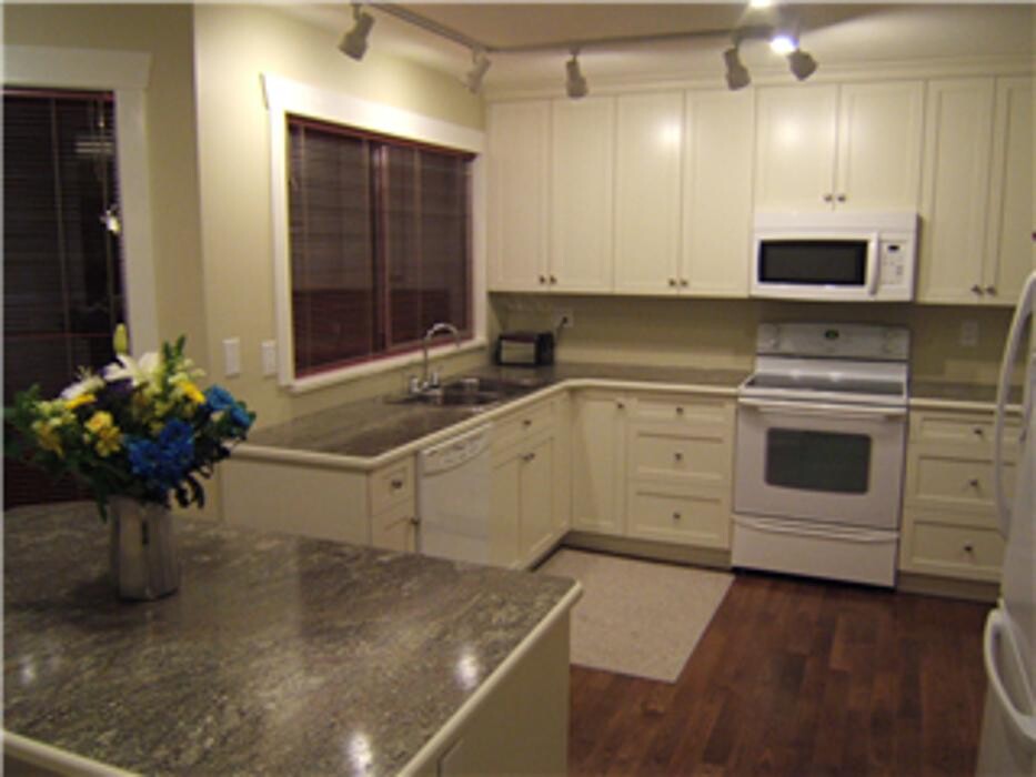 Images Maple Ridge Woodcraft Ltd