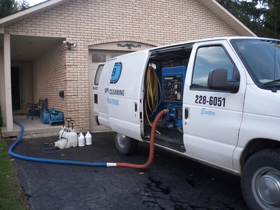 Images Fabric Master Cleaning Systems