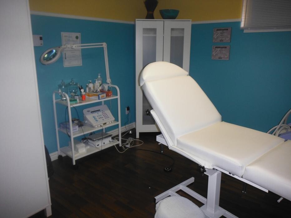 Images Esthétique et Électrolyse Perreault Jessica