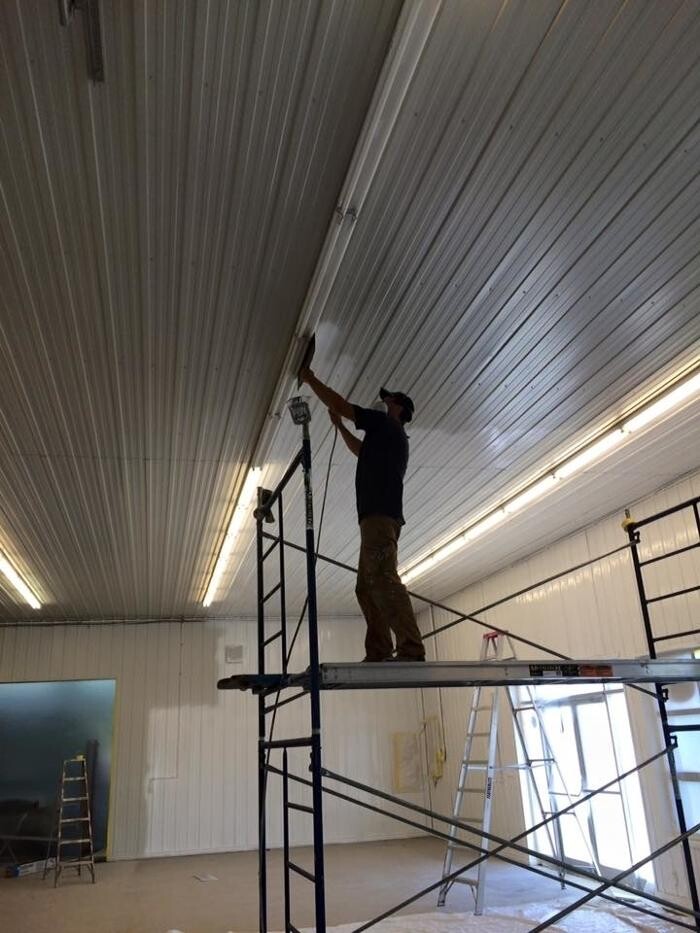 Images Dave Roy Peintre en batiment