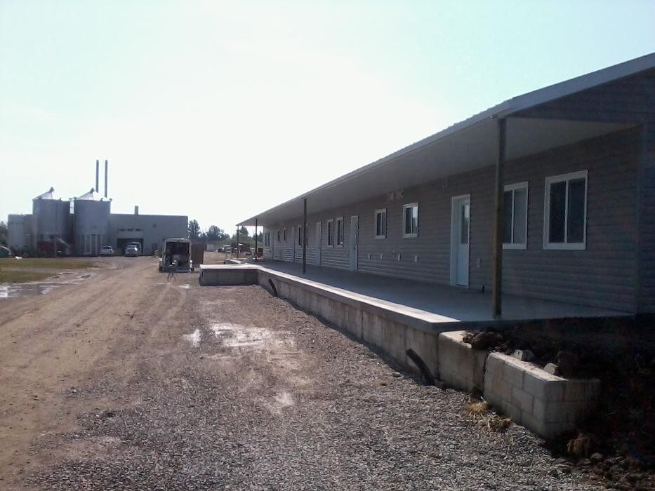 Images Squares Seamless Inc