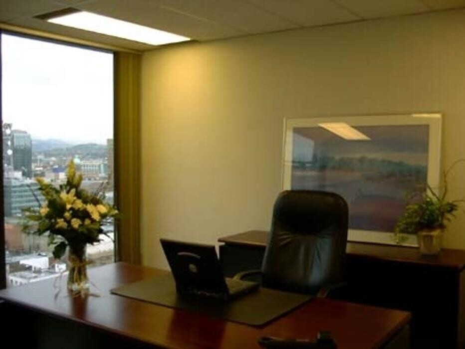 Images Nelson Square Executive Offices