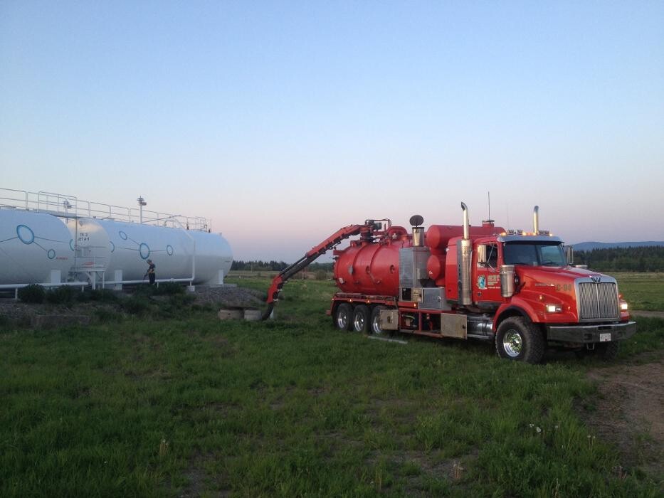 Images Load'Em Up Contracting Ltd