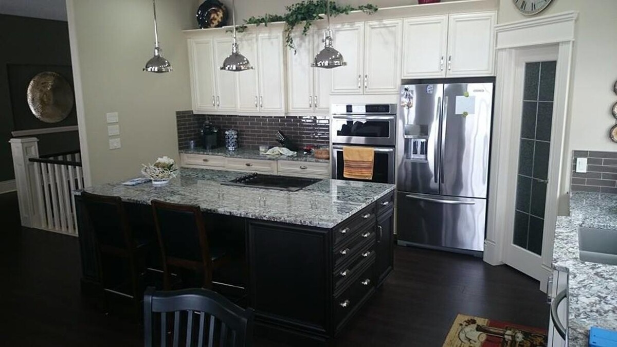 Images Creekside Cabinets Inc