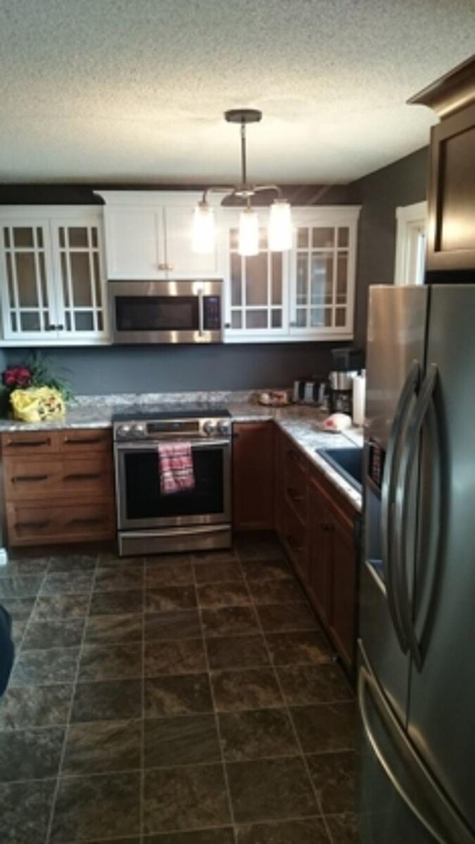 Images Creekside Cabinets Inc